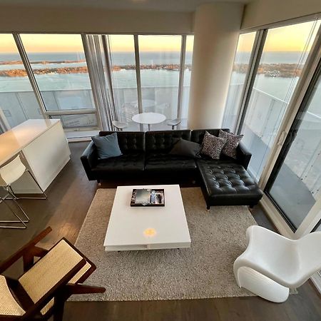 Presidential Suite Heart Of Downtown With Stunning View Toronto Eksteriør bilde