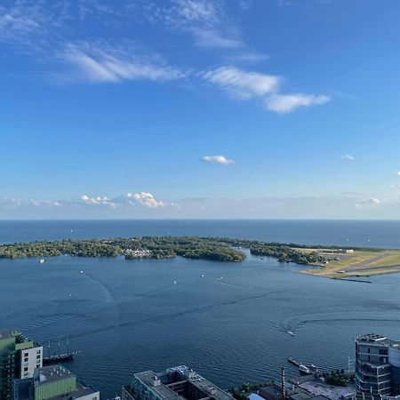Presidential Suite Heart Of Downtown With Stunning View Toronto Eksteriør bilde